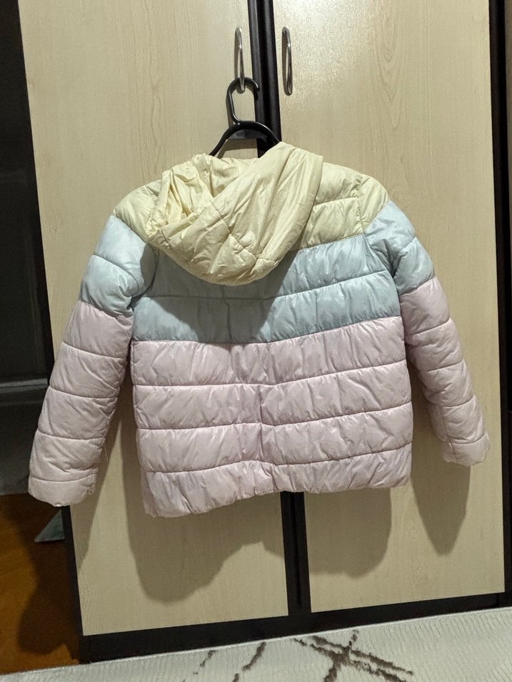 Kız Çocuk Pastel Renkli Düğmeli Mont - Görsel 2