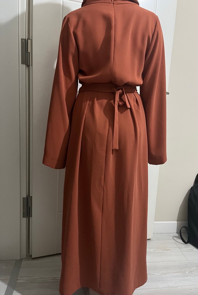 Uzun Kahverengi tesettür Elbise - Görsel 2