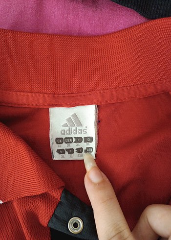 l Beden Kırmızı Adidas Düğmeli Polo Tişört