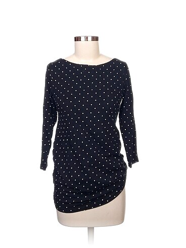 H&M Bluz %70 İndirimli.