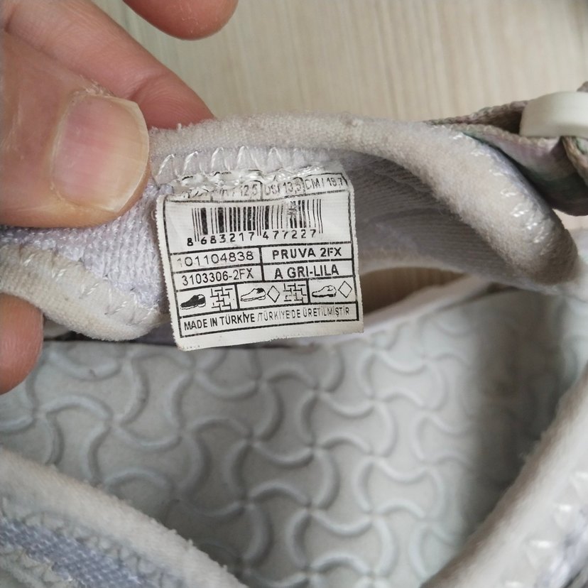 35 numara Kız Çocuk Cırt Cırtlı Sandalet - Görsel 3