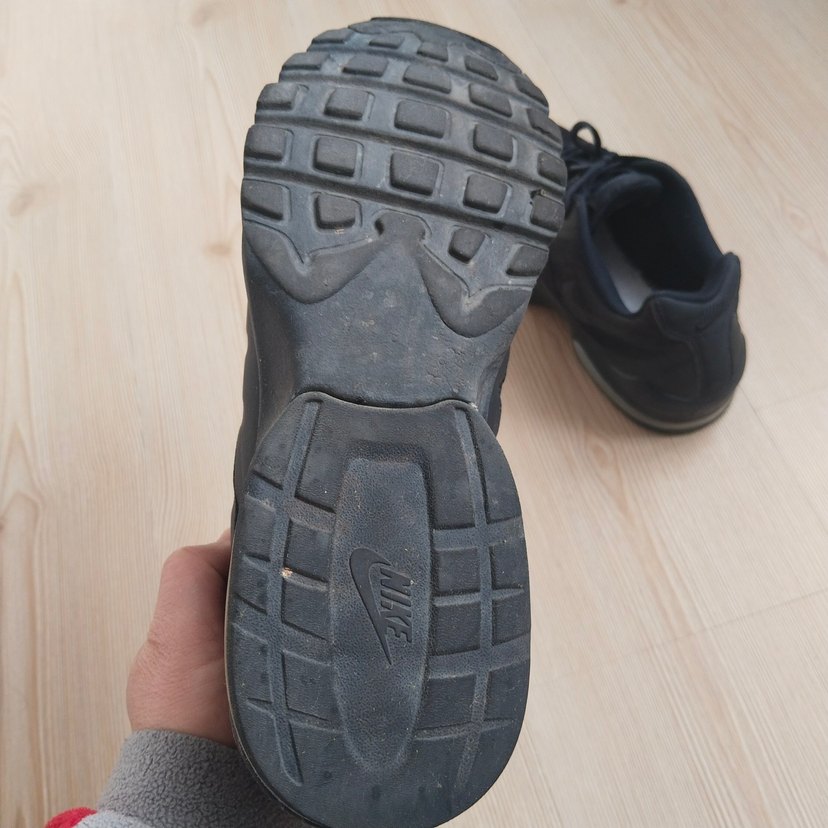 41 Siyah Nike Bağcıklı Spor Ayakkabı - Görsel 4