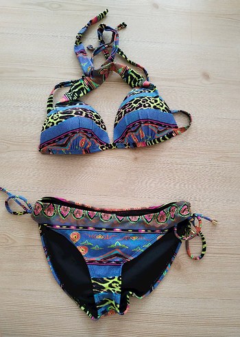 Çok Renkli Bohem Desenli Bikini Takımı 38beden