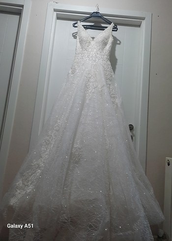 V Yaka Beyaz A Kesim Uzun Gelinlik36 beden - Görsel 5