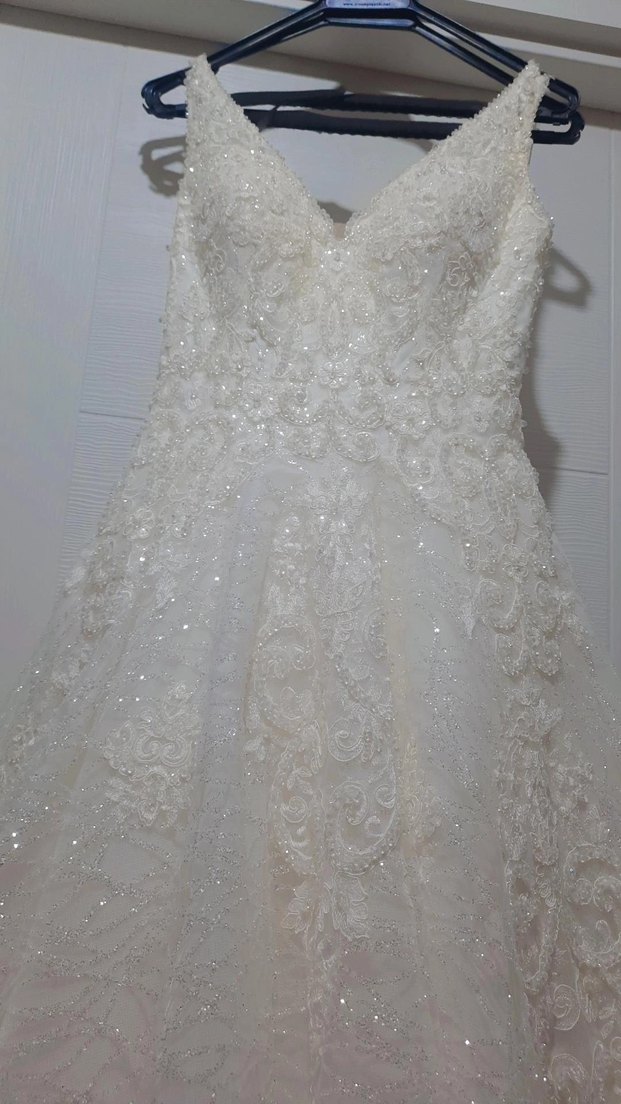 V Yaka Beyaz A Kesim Uzun Gelinlik36 beden - Görsel 2