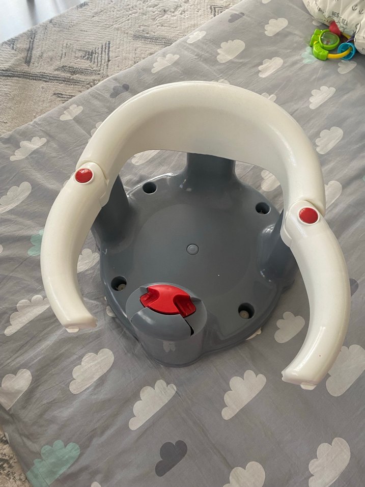 Bebek Mama ve Banyo Oturağı - Görsel 2