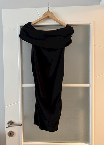 Zara Siyah Madonna Yaka Drapeli Kadın Elbise