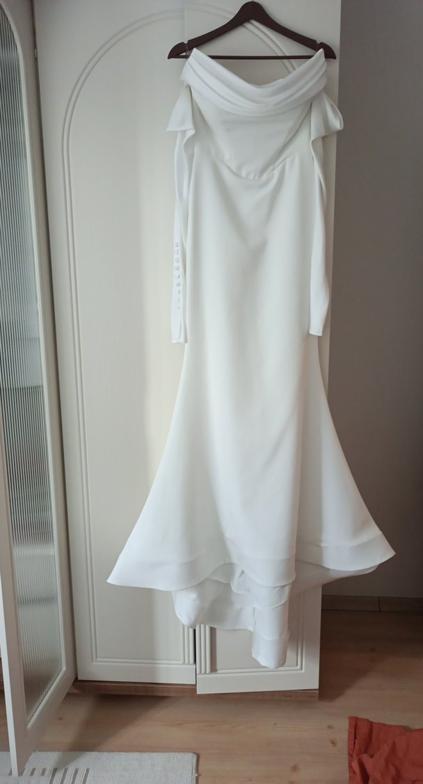 Uzun Beyaz Straplez A Kesim Gelinlik - Görsel 2