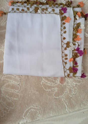 beyaz başörtü oyalı hiç kullanılmamış