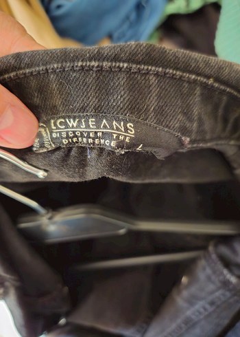 Siyah Düğmeli Kadın Kot Ceket - LCW - Görsel 5