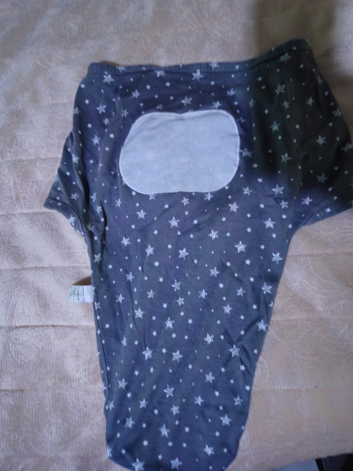 Gri Yıldız Desenli Bebek Kundak - Görsel 4