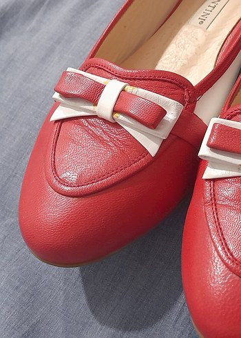 Kırmızı Deri Tokalı Kadın Düz Ayakkabı - Görsel 2