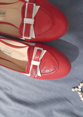 Kırmızı Deri Tokalı Kadın Düz Ayakkabı - Görsel 3