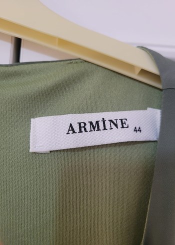 Armine Uzun Kollu, Salaş Kesim Viskon Elbise