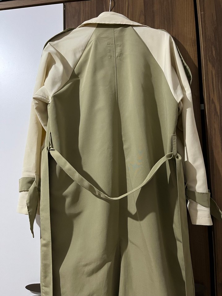 Bej Uzun Kadın Trençkot - Görsel 4