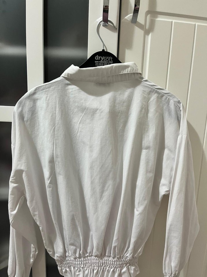 Düğmeli Beyaz Keten Gömlek - Görsel 3