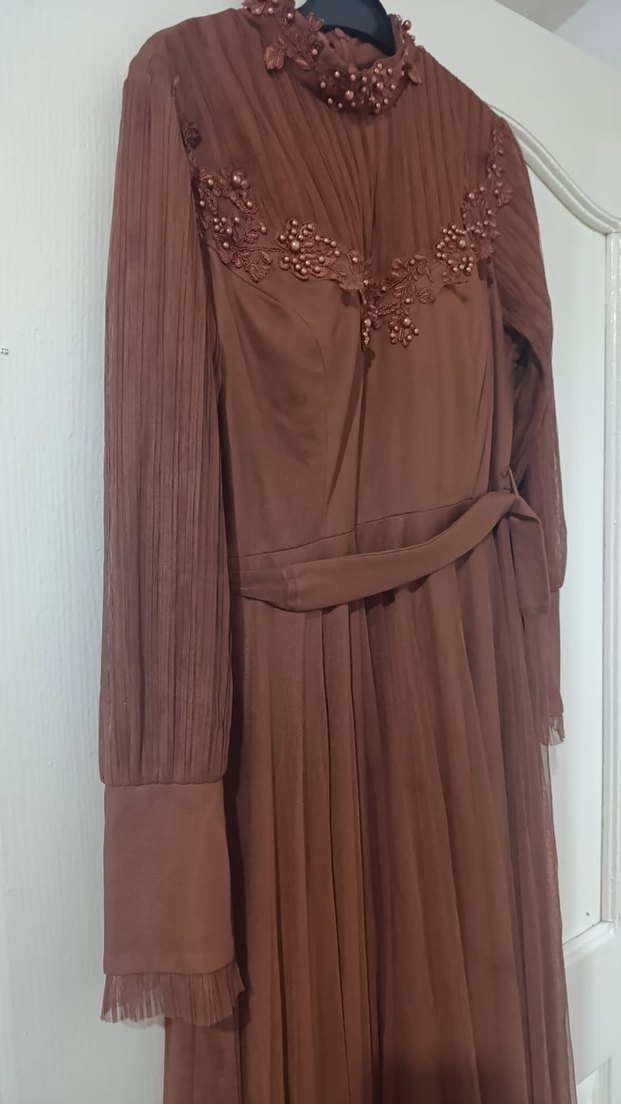 Kahverengi Uzun Kollu Vintage Abiye Elbise - Görsel 3
