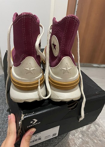 37,5 Beden mor Renk Converse Ayakkabı