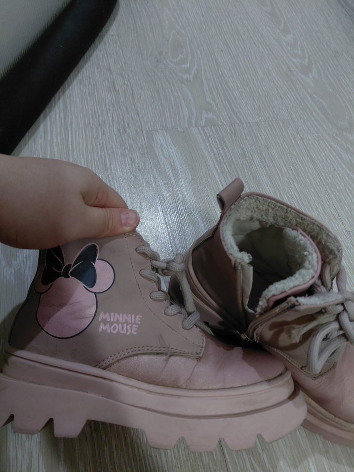 Kız Çocuk Pembe Minnie Mouse Bot - Görsel 3