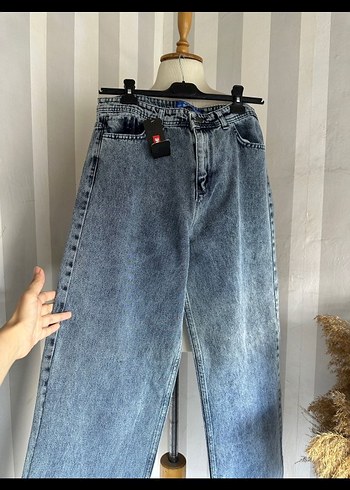 bol paça yüksel bel jean - Görsel 2