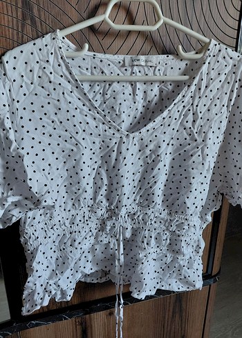 xl Beden beyaz Renk LCW V Yaka Puantiyeli Kısa Kollu Kadın Bluz