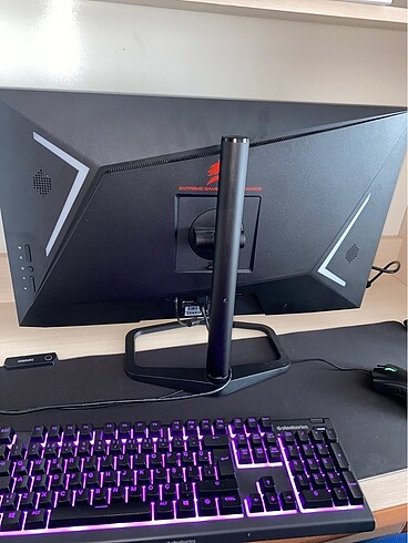 Gamebooster 240Hz Monitör - Görsel 2