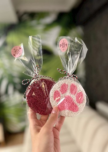 Pembe Pati İzli Kedi Aksesuarlı Punch - Görsel 2