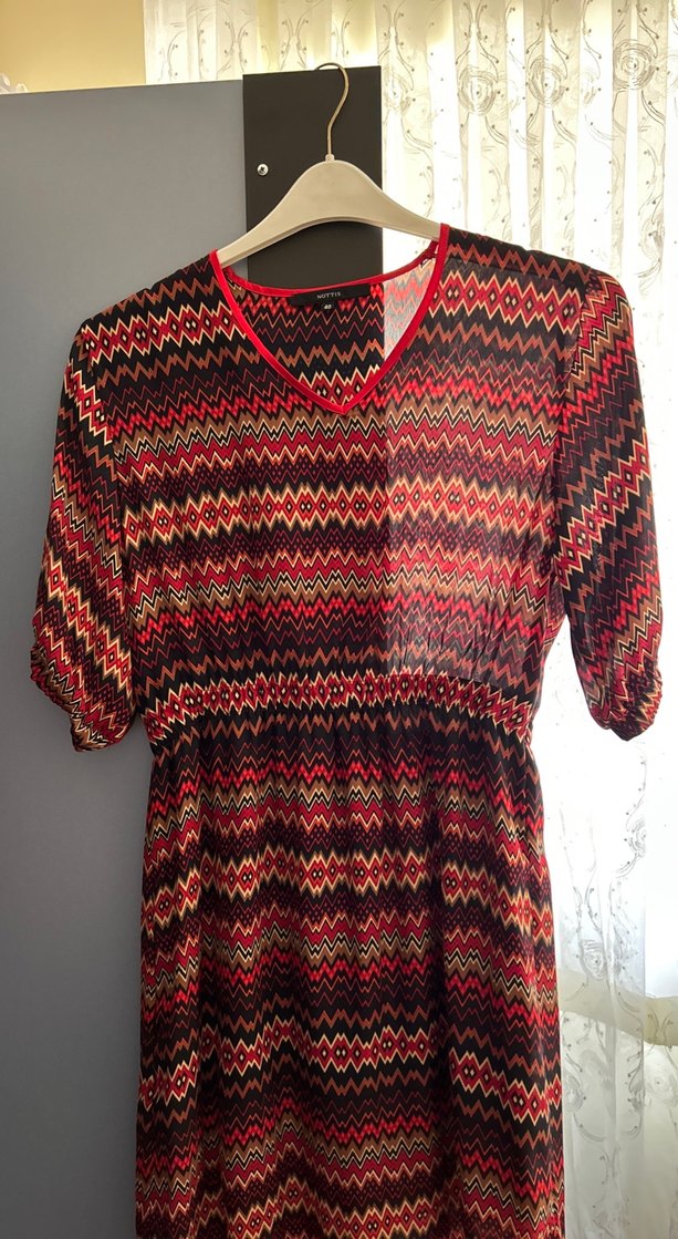 Kadın kırmızı zikzak desenli elbise - Görsel 2