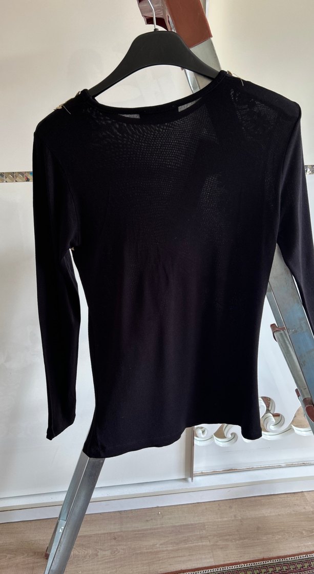 Dantel İşlemeli Siyah Uzun Kollu Bluz - Görsel 2