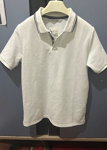 Erkek Çocuk Beyaz renk siyah çizgili Polo yaka tişört
