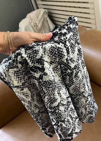 Kız cocuk Dantel Detaylı Gri Mini Etek - Görsel 7