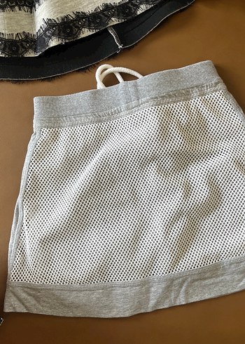 Kız cocuk Dantel Detaylı Gri Mini Etek - Görsel 3