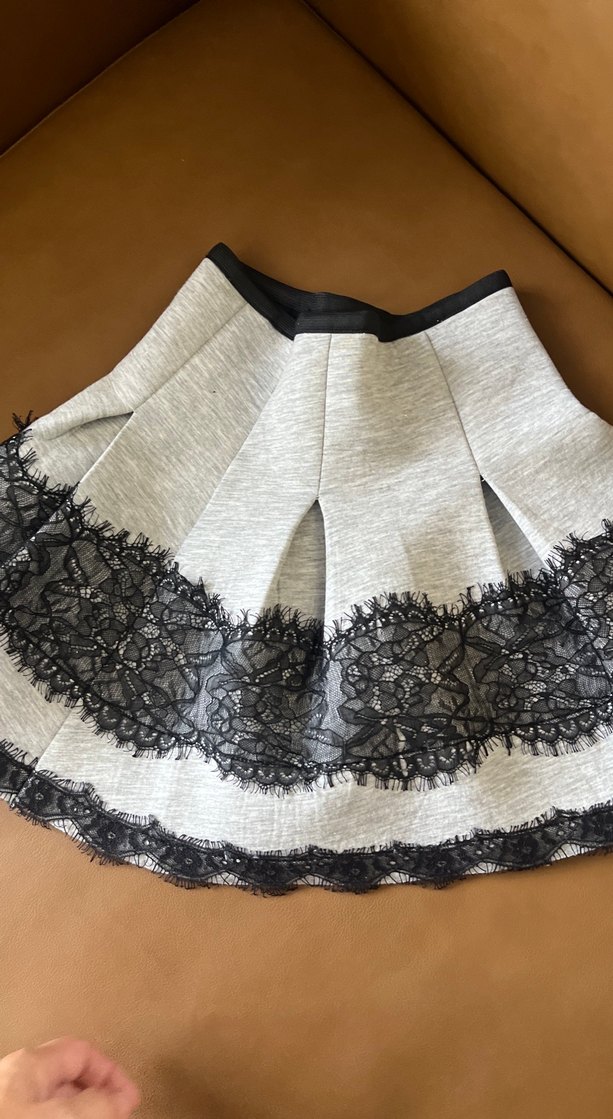 Kız cocuk Dantel Detaylı Gri Mini Etek - Görsel 5