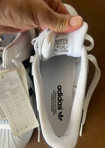 Adidas Beyaz Siyah Bağcıklı Spor Ayakkabı - Görsel 5