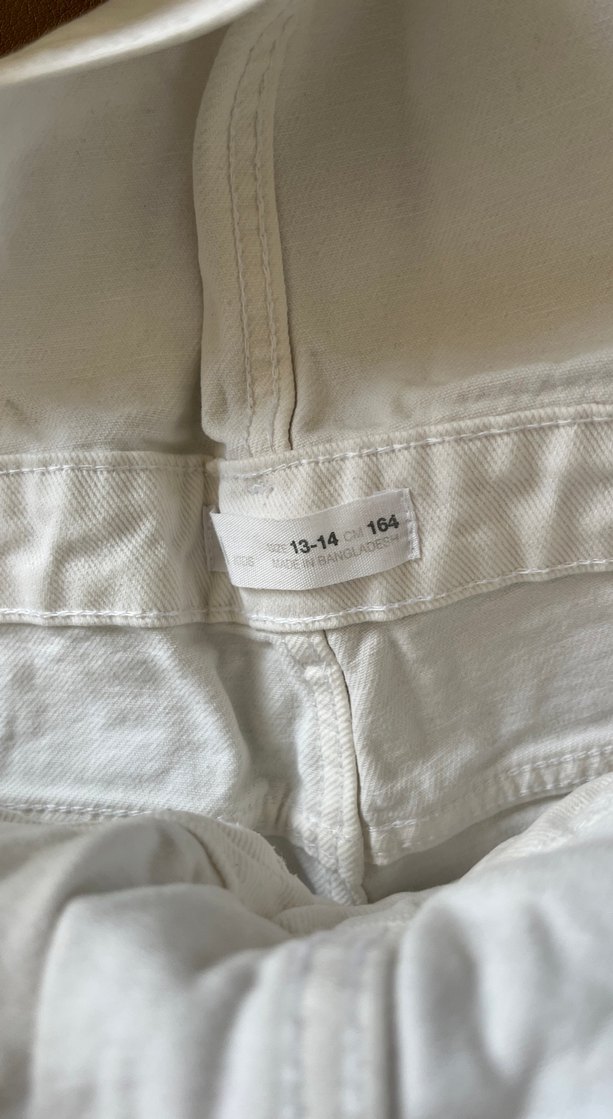 Kızlar için beyaz jean askılı tulum - Görsel 5