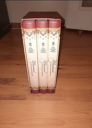 Beden Mesnevi 3 kitaplık kutulu set