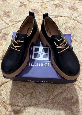 Butigo Siyah Kadın Topuklu Günlük Ayakkabı
