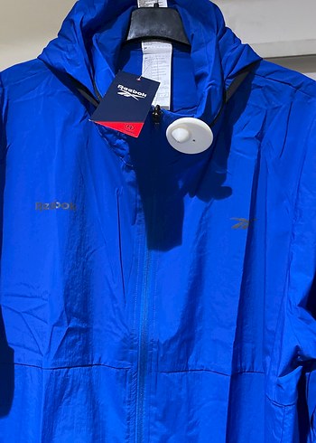 Reebok REEBOK YAPMURLUK SÜPER MODEL S-xxl kadar mevcut