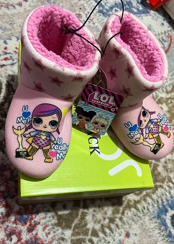 Kız Çocuk Pembe Pop Kültür Sıcak Terlik31-35 arası giyer - Görsel 2