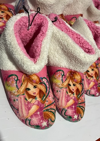 Renkli Nakışlı Kız Çocuk Sıcak Ev Terliği30-35 arası mevcut - Görsel 4