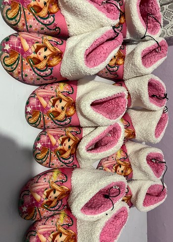 Renkli Nakışlı Kız Çocuk Sıcak Ev Terliği30-35 arası mevcut - Görsel 3