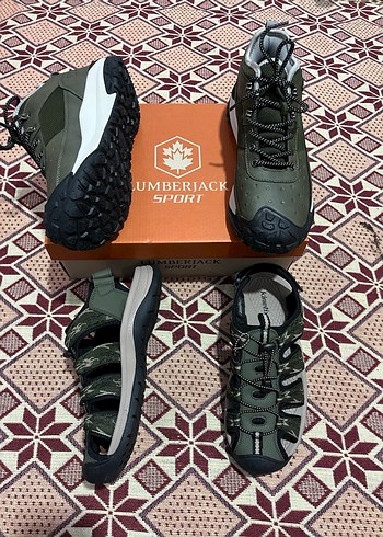 Süper ikili42 numaraWATERPROOF ayakkabı ve süper renk sandalet - Görsel 2