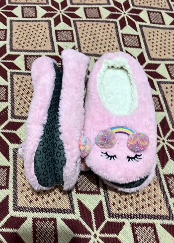 Kız Çocuk Pembe Peluş Ev Terliği9-12 yaş arası giyer - Görsel 3