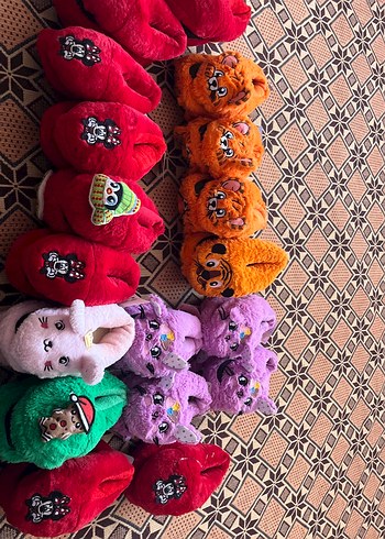 Renkli Nakışlı  Çocuk Sıcak Terlikleri2-4yaş arası giyer - Görsel 2