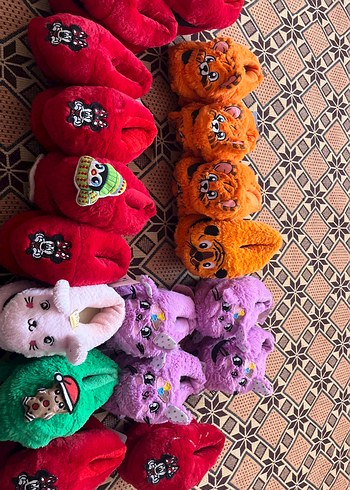 Renkli Nakışlı  Çocuk Sıcak Terlikleri2-4yaş arası giyer - Görsel 3