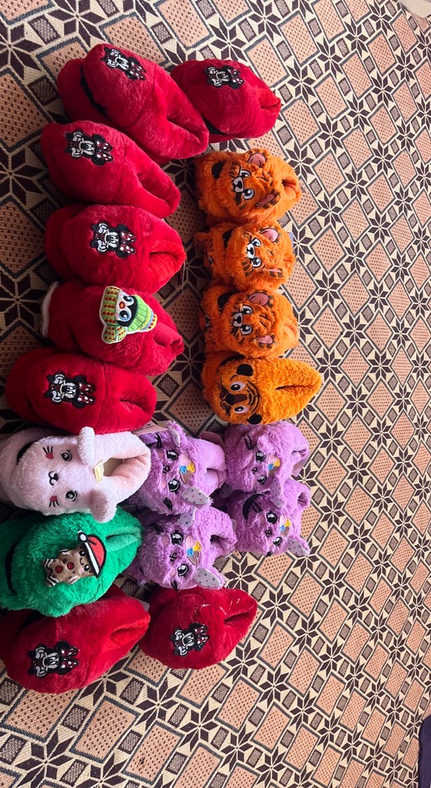 Renkli Nakışlı  Çocuk Sıcak Terlikleri2-4yaş arası giyer - Görsel 2