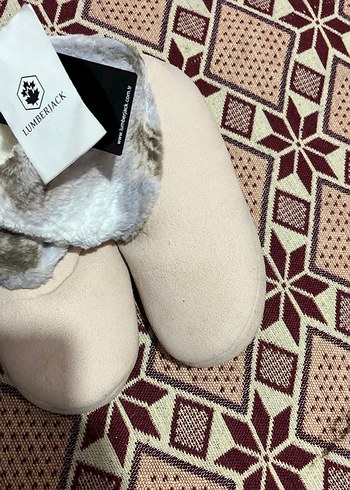 Kız Çocuk Bej Kürklü Sıcak Ev Terliği36-37 giyerLUMBERJACK - Görsel 2