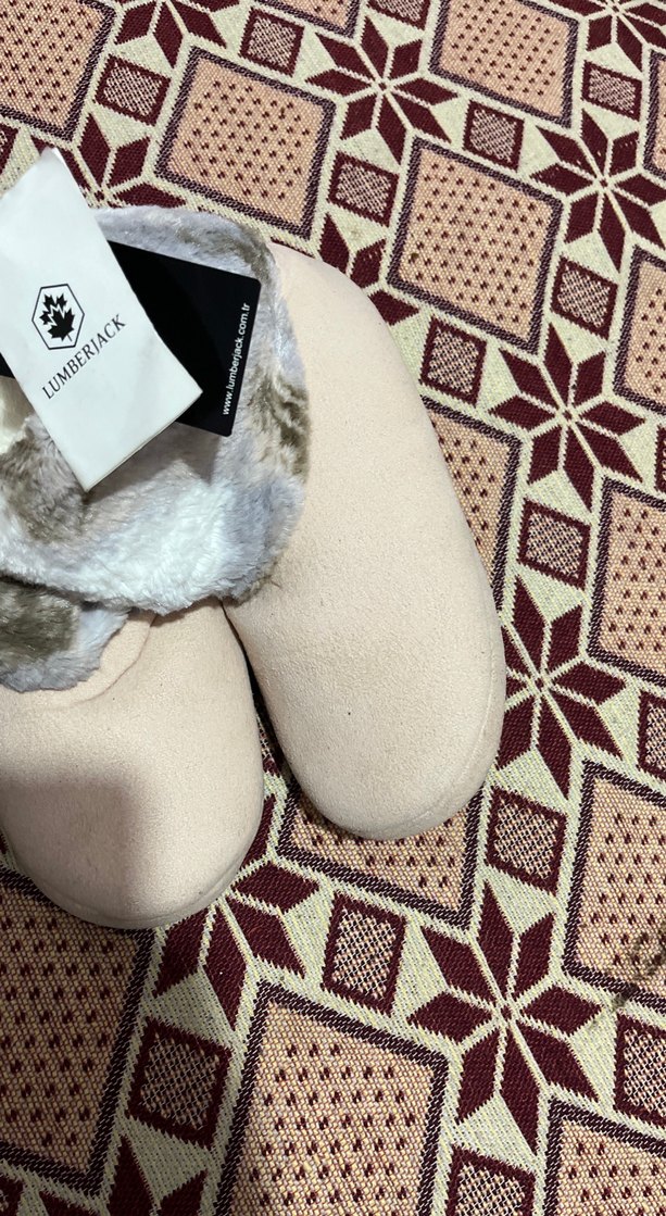 Kız Çocuk Bej Kürklü Sıcak Ev Terliği36-37 giyerLUMBERJACK - Görsel 2