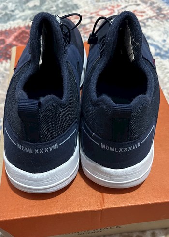 Süper rahat ve hafif model SÜPER RENK ALAN KAZANIR - Görsel 5