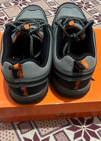 Gri Erkek Spor Ayakkabı Velcro DetaylıSÜPER RENK VE MODELrahat - Görsel 4